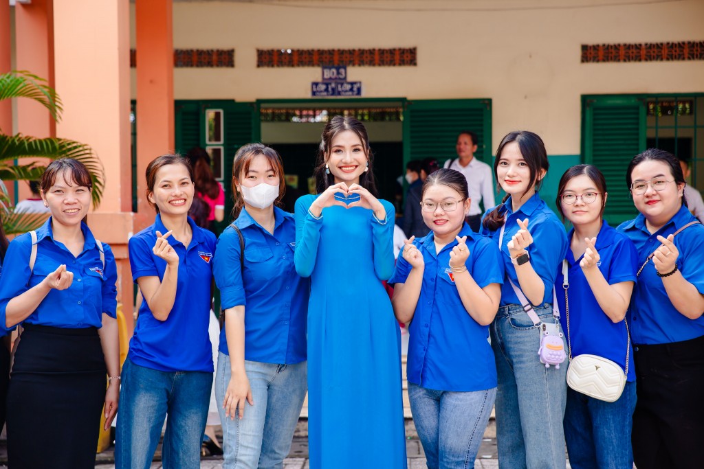 miss-nguyen-thanh-ha-english-comminuty-19